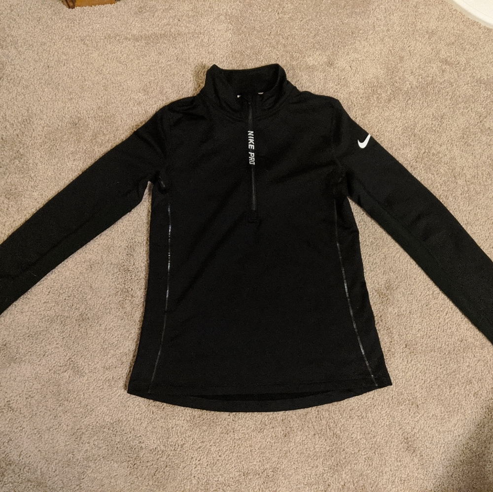 Nike 1/4 zip sz lg girls black pullover.